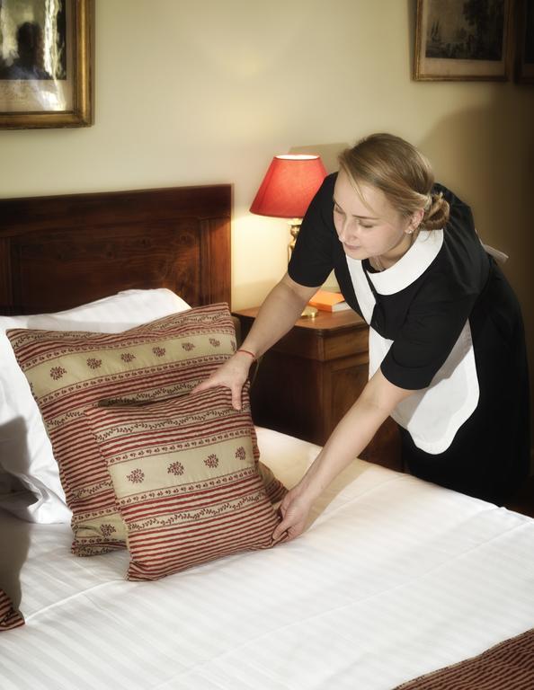Le Clair De La Plume - Teritoria Hotel กริญญ็อง ภายนอก รูปภาพ
