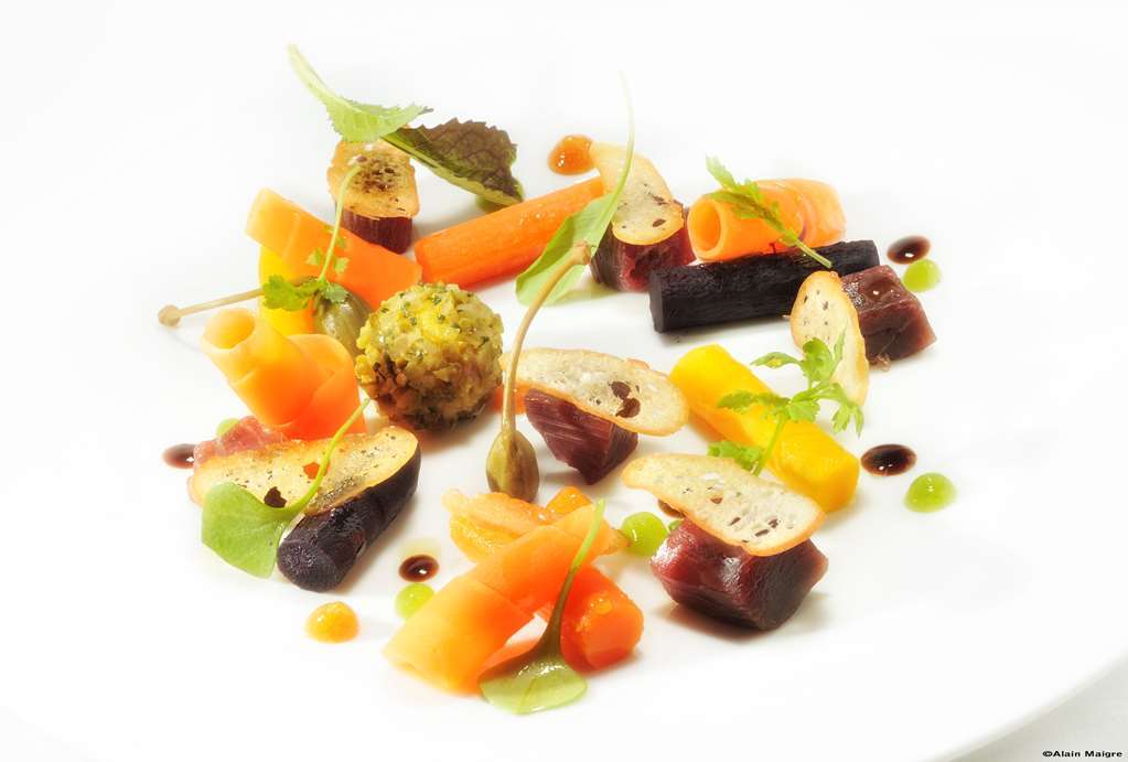 Le Clair De La Plume - Teritoria Hotel กริญญ็อง ร้านอาหาร รูปภาพ