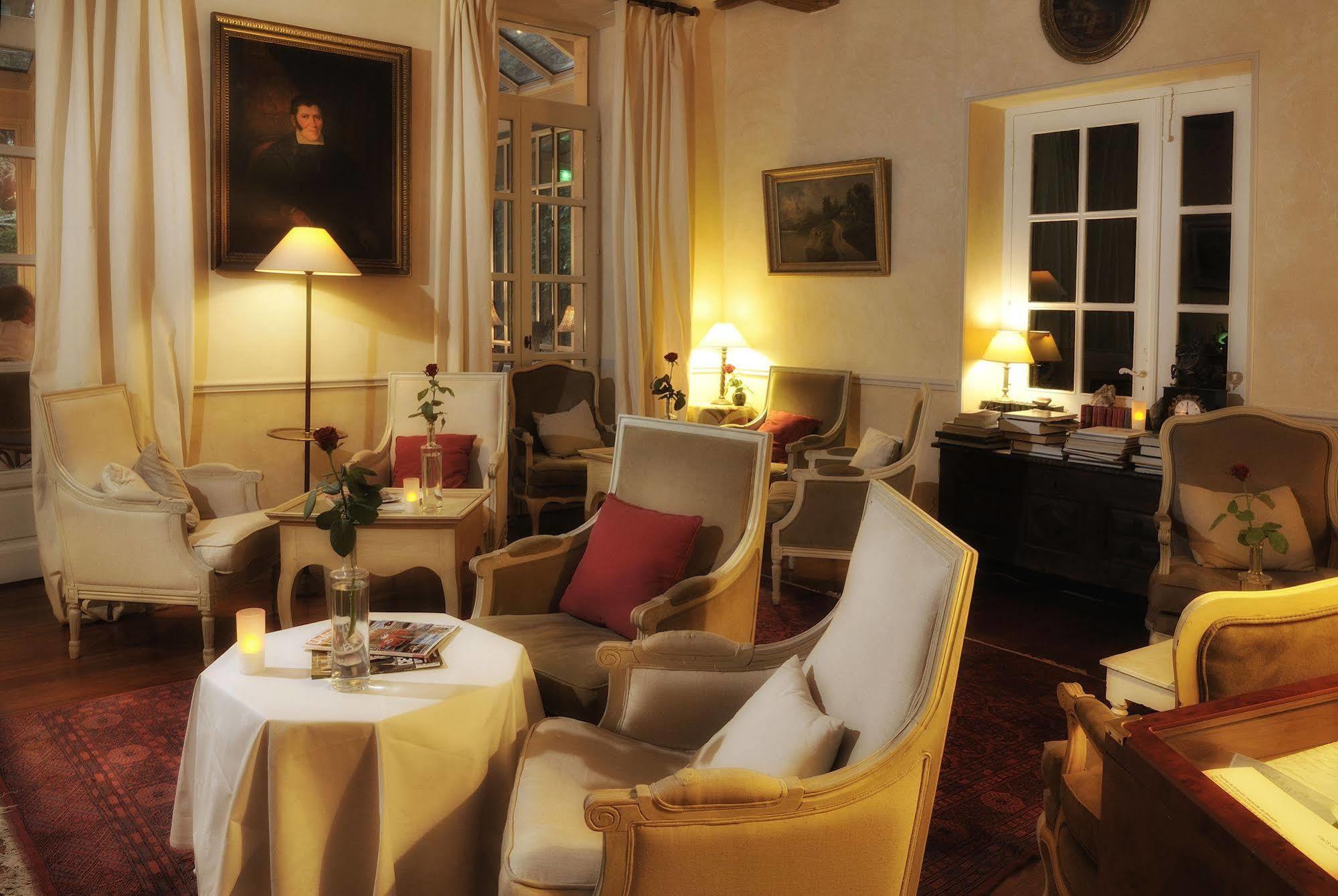 Le Clair De La Plume - Teritoria Hotel กริญญ็อง ภายนอก รูปภาพ